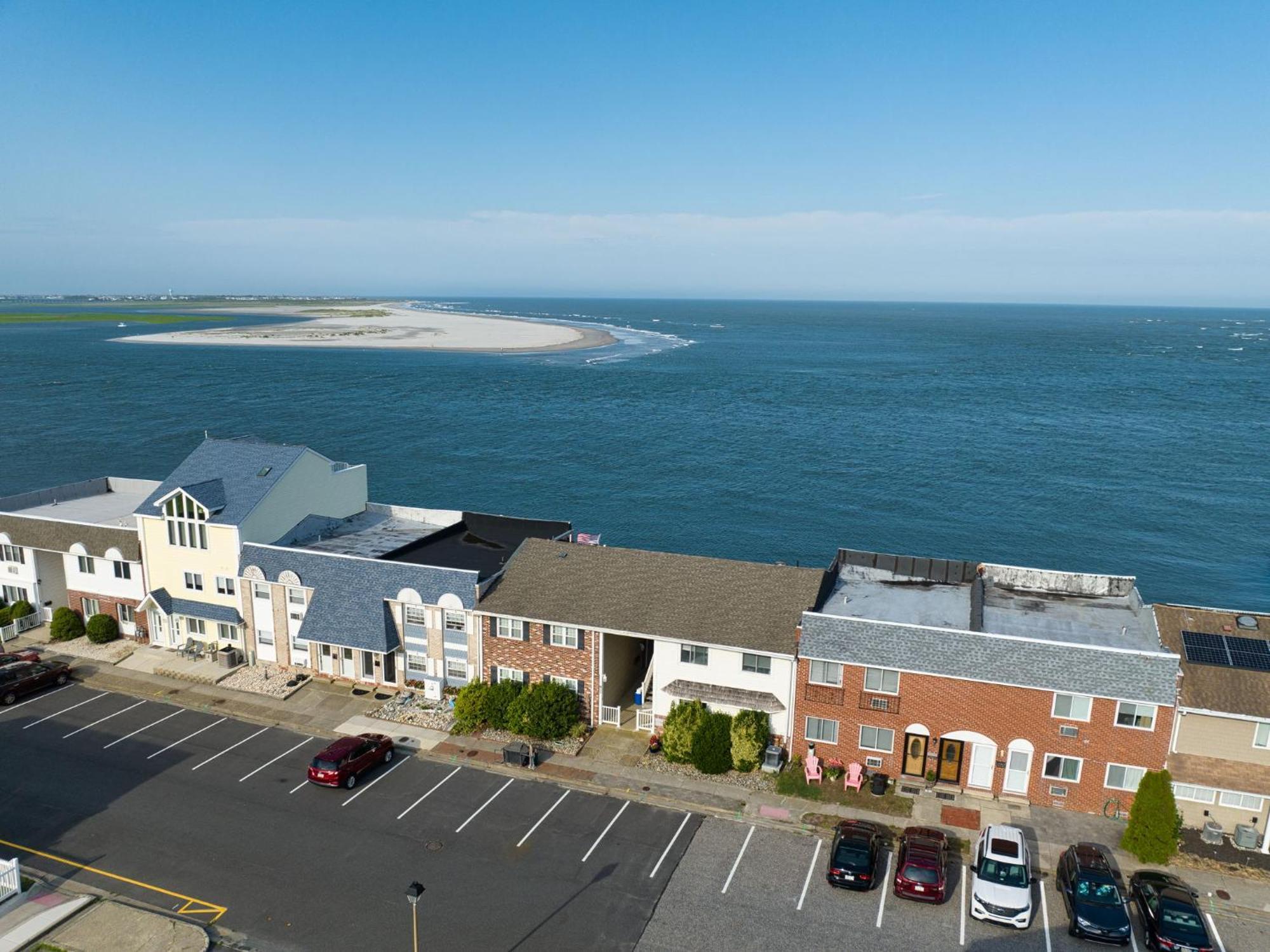 Waterfront Anglesea family retreat *